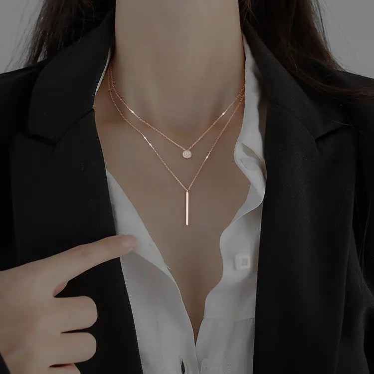 Elegant Pendant Necklace